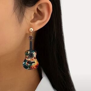 ✨ 🌸🆕 🌸✨ Bohemian Guitar Pendant Earrings - Recycled Wood Design✨ 🌸🎨